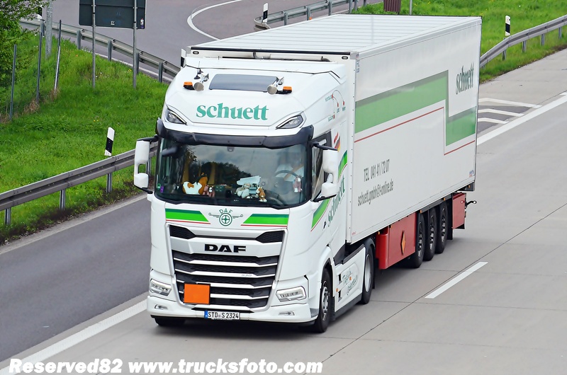 DSC_7036 Schuett.JPG