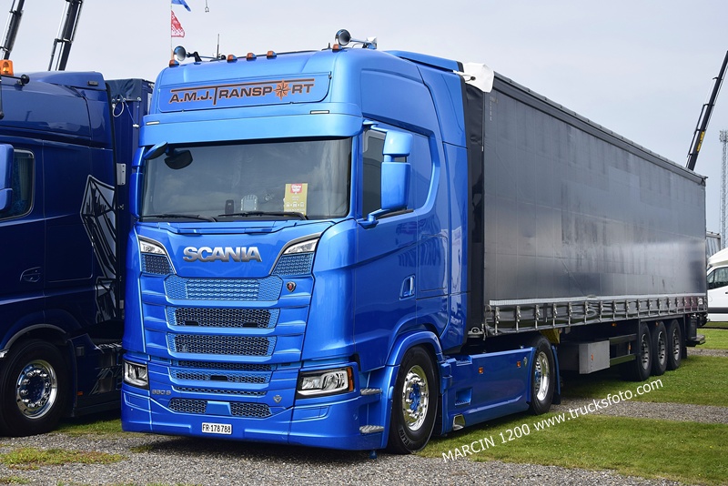 _DSC1588 A.M.J. TRANSPORT-crop-SCANIA S660 V8.JPG