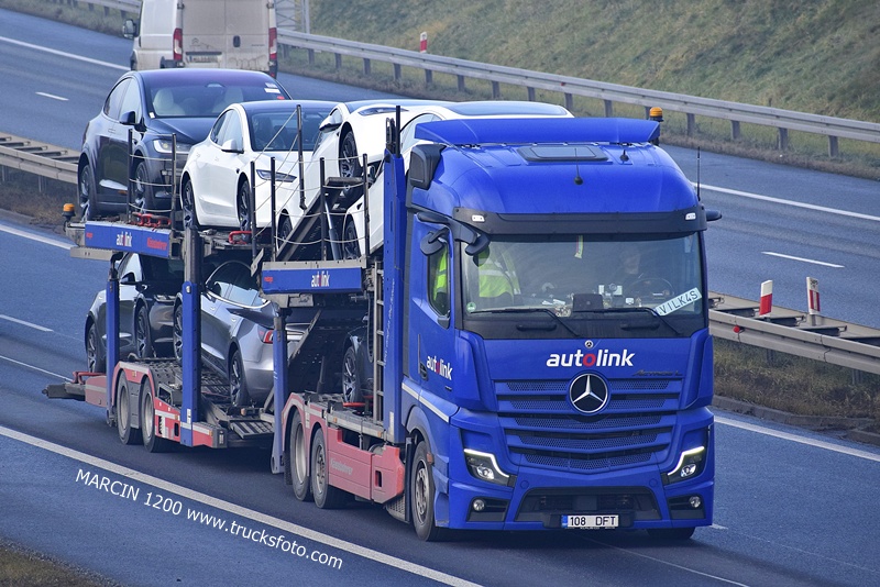 _DSC6732 AUTOLINK-crop-ActrosL MP5.JPG