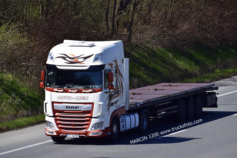 AUTO-MEN (4)-crop-DAF XF 106 II.JPG