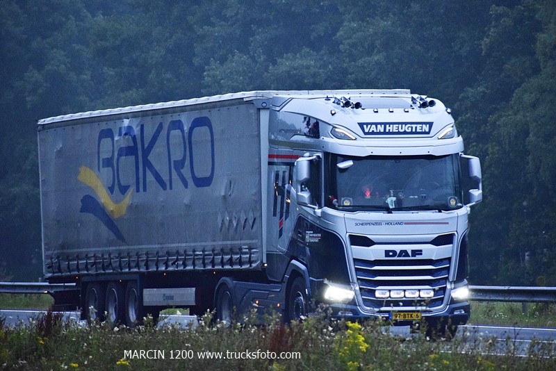 _DSC9542 VAN HEUGTEN-crop-DAF XG.JPG