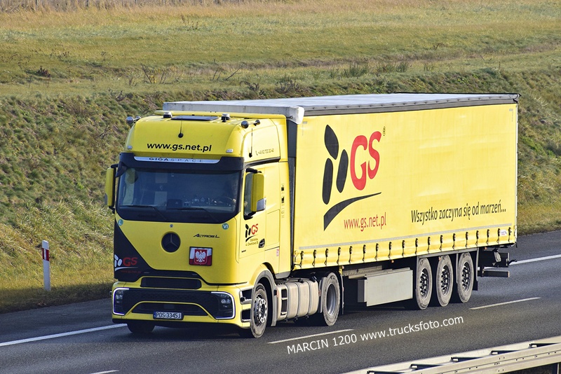 _DSC8574 GS-crop-ActrosL ProCabin.JPG