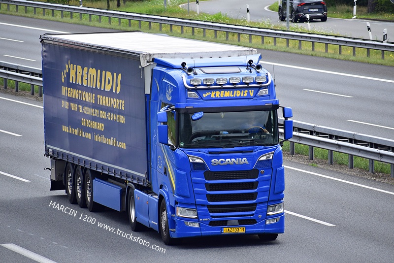_DSC8732 KREMLIDIS-crop-SCANIA S580 V8.JPG