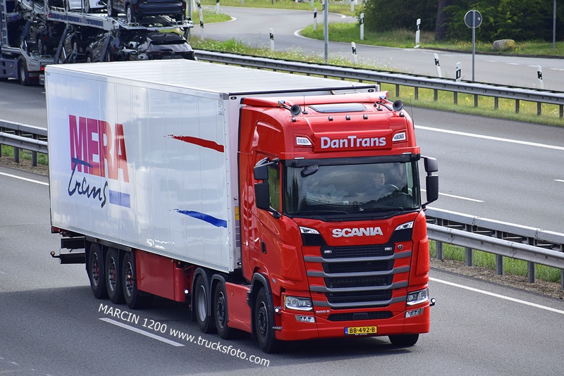 _DSC8756 DANTRANS-crop-SCANIA S500.JPG