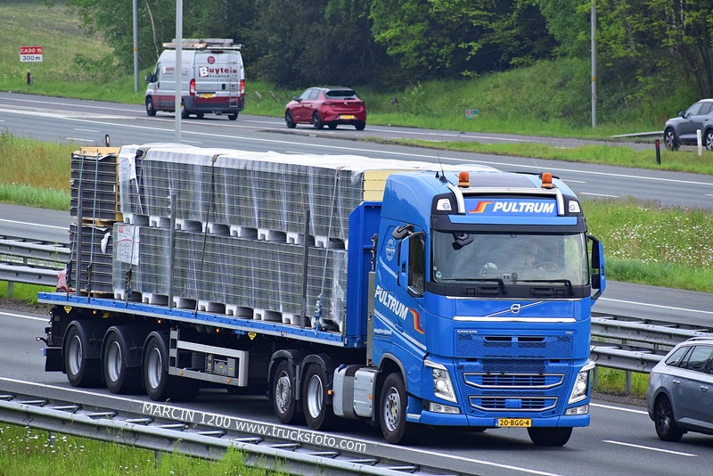 _DSC3689 PULTRUM-crop-VOLVO FH4.JPG