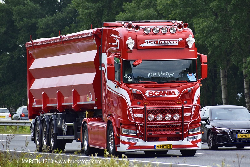_DSC0985 STAM TRANSPORT-crop-SCANIA S500.JPG