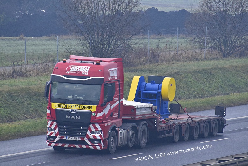 _DSC6582 DASMAT-crop-MAN TGX II.JPG