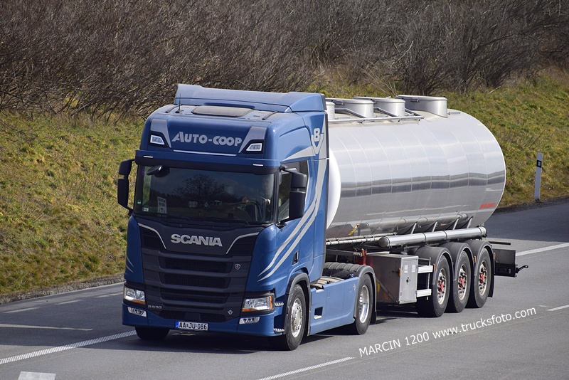 _DSC2491 AUTO-COOP-crop-SCANIA R530 V8 NG.JPG