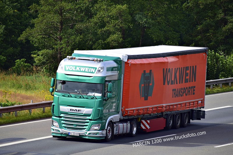 _DSC8761 VOLKWEIN-crop-DAF XF 106 II.JPG