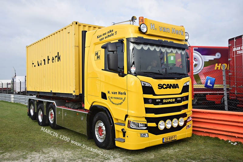 _DSC1365 H.VAN HERK-crop-SCANIA R NG.JPG