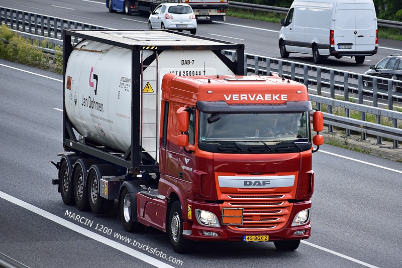 _DSC7814 VERVAEKE-crop-DAF XF 106.JPG