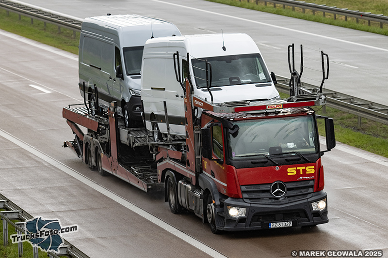 Mercedes-Benz Actros - STS 797.jpg