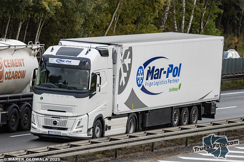 Volvo FH Aero - Mar-Pol.jpg