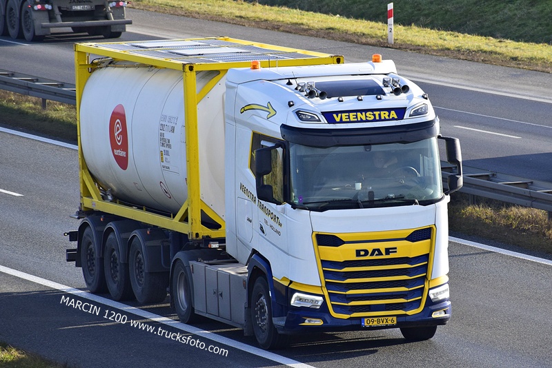 _DSC7920 VEENSTRA-crop-DAF XG.JPG