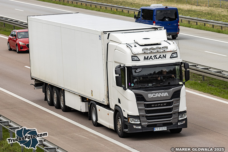 Scania 460R Super - Masan.jpg