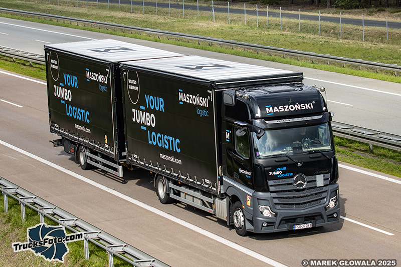 Mercedes-Benz ActrosL - Maszoński.jpg