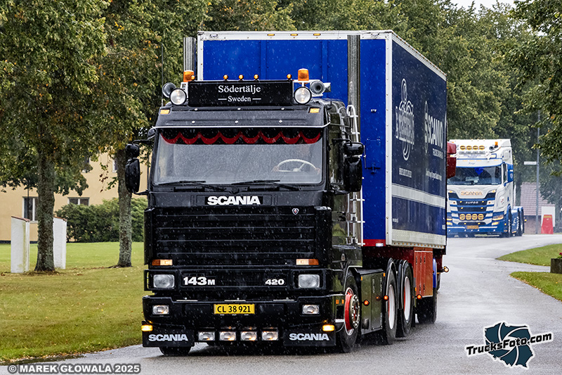Scania 143M 420 - E.Trasborg.jpg