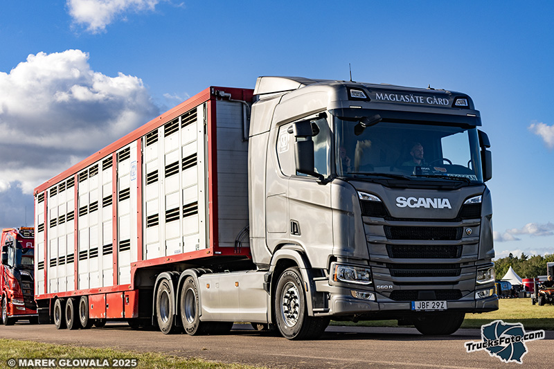 Scania 560R - Maglasate Gard.jpg