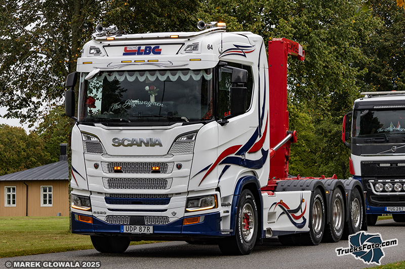 Scania R520 V8 - Malmo LBC.jpg