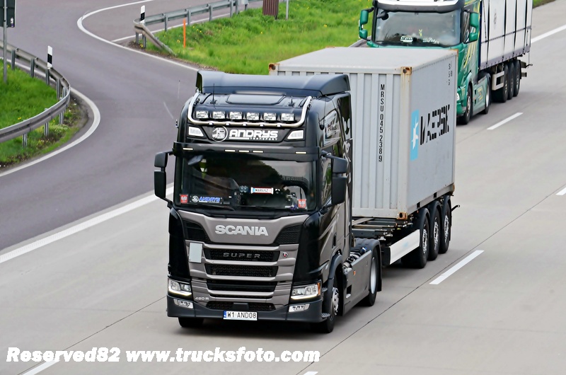 DSC_6171 Andrys Transport.JPG