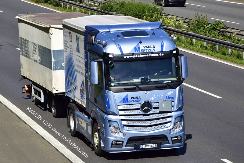 _DSC4572 PAULA MERTZEN-crop-ACTROS MP4.JPG