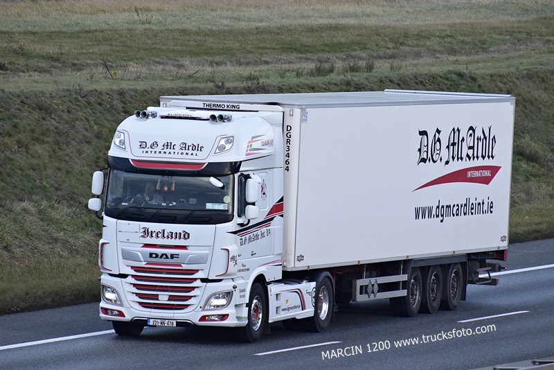 _DSC8279 DG McArdle-crop-DAF XF 106 II.JPG