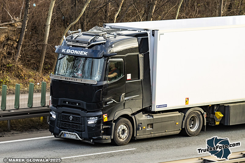 Renault Range T Evo - K.Boniek.jpg