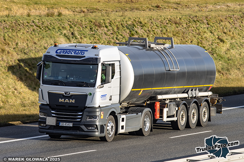 MAN TGX - Carbotrans.jpg
