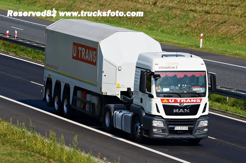 DSC_3327 U Trans.JPG