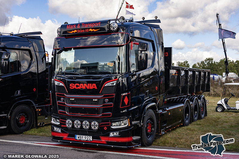Scania R590 V8 - Mark & Transport Skane AB.jpg