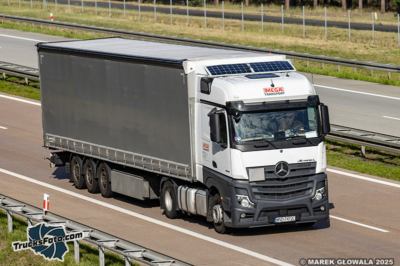 Mercedes-Benz Actros L - Megatransport.jpg