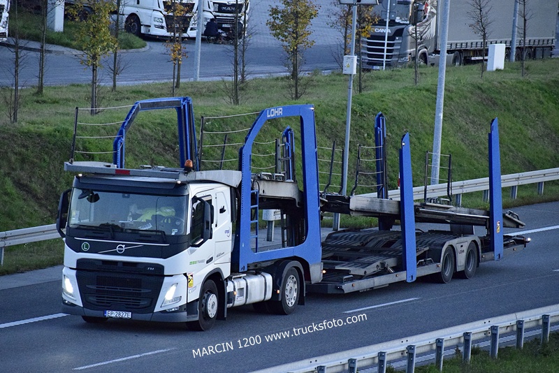 _DSC3465 CMPL-crop-VOLVO FM5.JPG