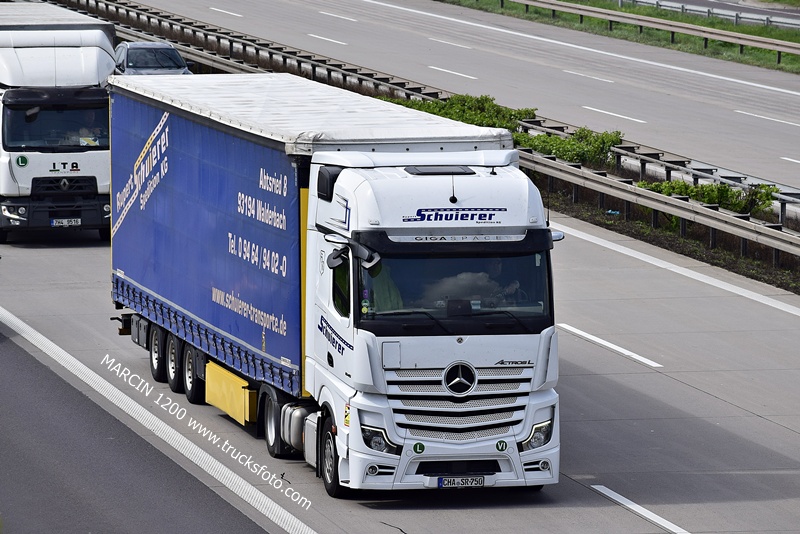 _DSC4895 SCHUIERER-crop-ActrosL MP5.JPG