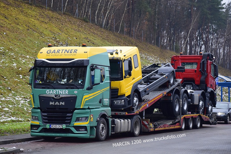 _DSC0037 GARTNER-crop-MAN TGX II.JPG