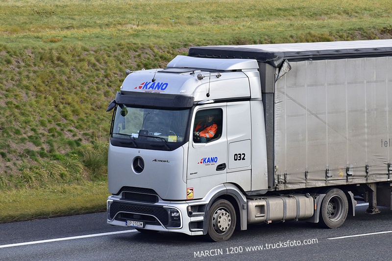 _DSC8732 KANO-crop-ActrosL ProCabin.JPG