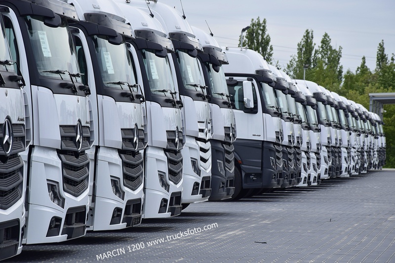 _DSC00011 (747) ACTROS MP5-crop-----.JPG