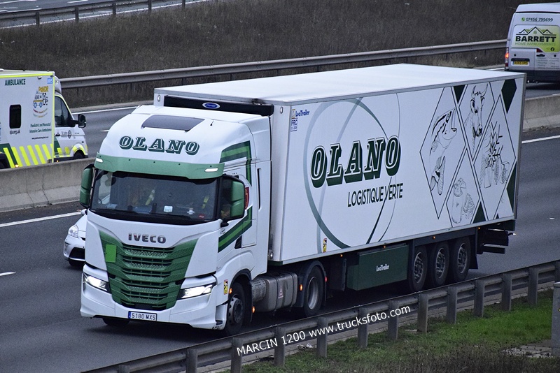 _DSC0569 OLANO-crop-IVECO S-WAY.JPG