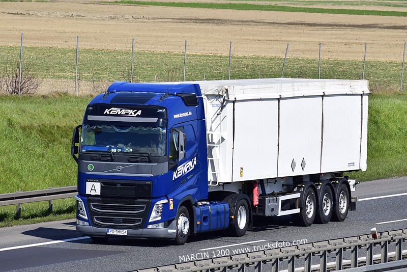 _DSC5695 KEMPKA-crop-VOLVO FH4.JPG