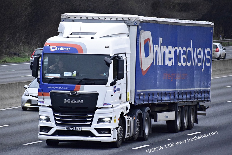 _DSC9028 ONLINE-crop-MAN TGX II.JPG