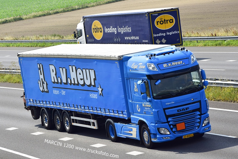 _DSC5185 R. Van Heur-crop-DAF XF 106.JPG