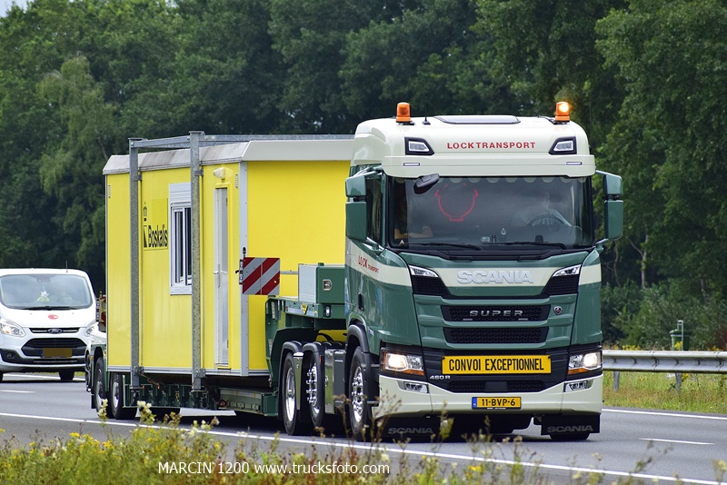 _DSC0793 LOCK TRANSPORT-crop-SCANIA R450 NG SUPER.JPG