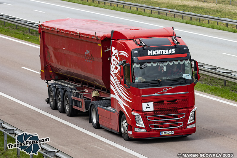 Volvo FH4 - Michtrans.jpg