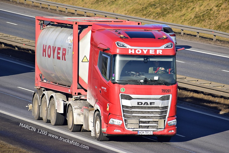 _DSC0855 HOYER-crop-DAF XG.JPG