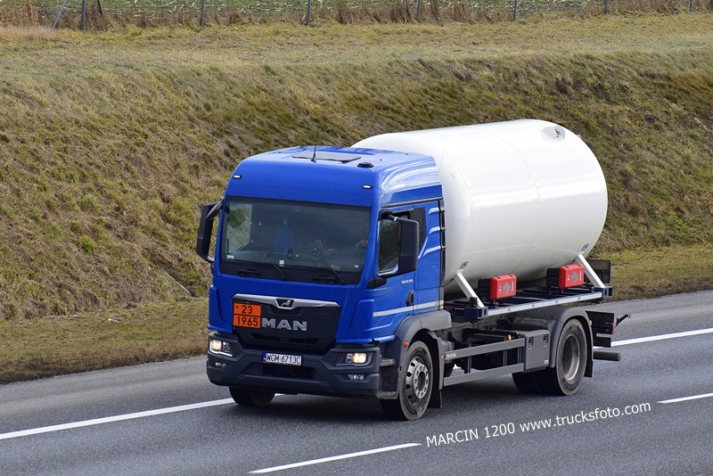 _DSC2088 MAN TGM II-crop----.JPG