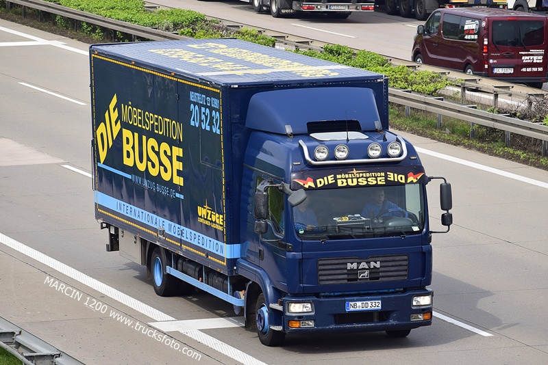 _DSC4529 MAN TGL DIE BUSSE-crop-----.JPG