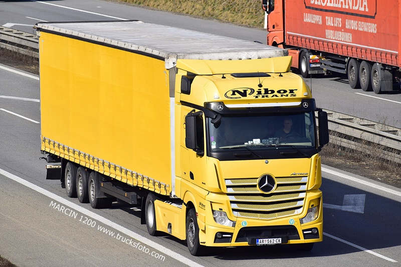 _DSC2380 NIBOR TRANS-crop-ACTROS MP4.JPG