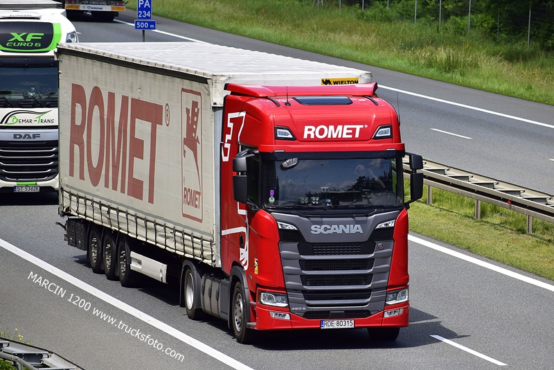 _DSC00011 (880) ROMET-crop-SCANIA S.JPG