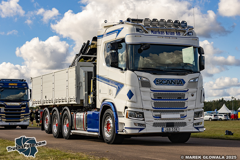 Scania R660 V8 - Markus Kran AB.jpg
