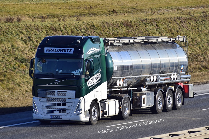 _DSC1055 KRALOWETZ-crop-VOLVO FH5.JPG