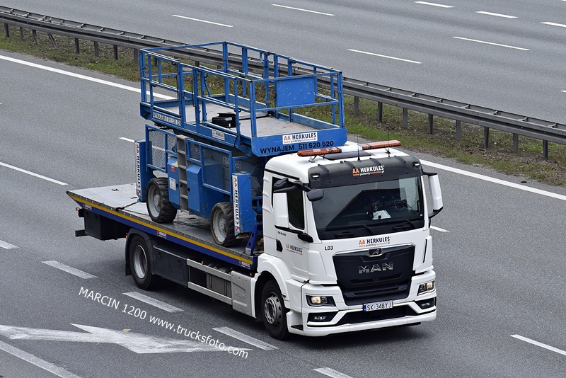 _DSC00011 (467) HERKULES-crop-MAN TGS II.JPG